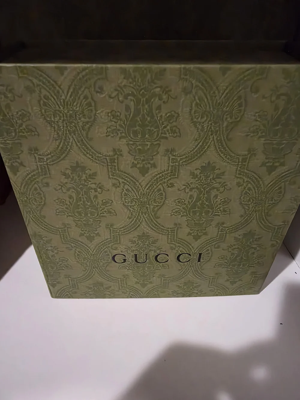 Gucci Beige GG Supreme Cap with Red and Black Stripe